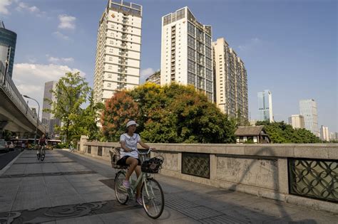 China Mortgage Stock Falls to Lowest Since 2021 as Demand Cools.